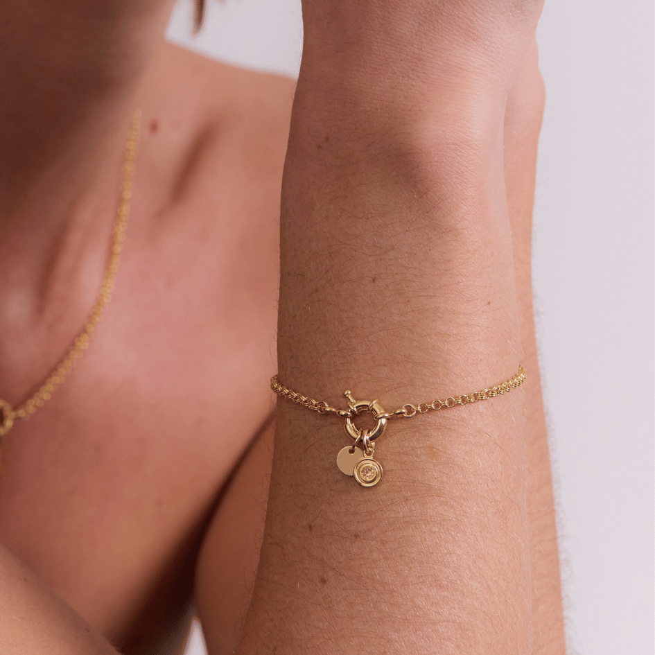 Double Link Rolo Charm Bracelet with Sailor Clasp - Gold