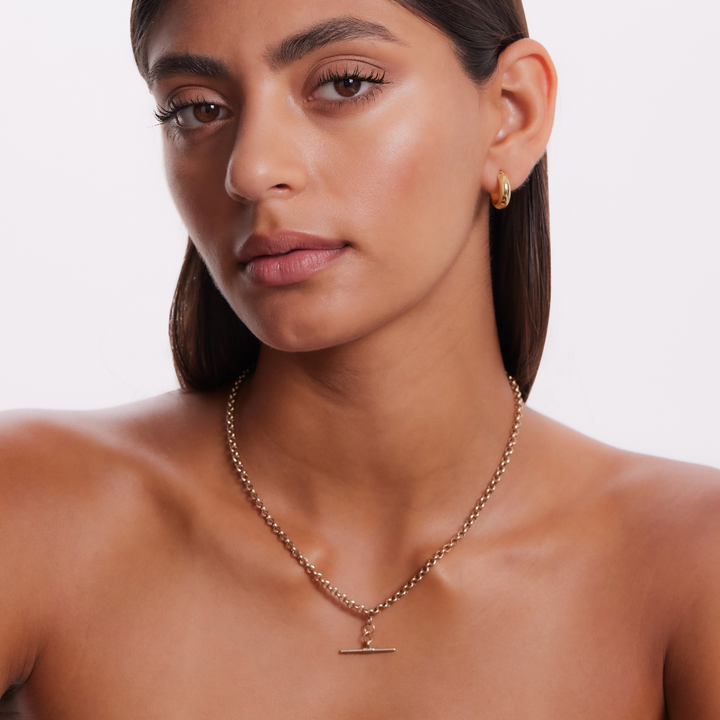 gold necklace