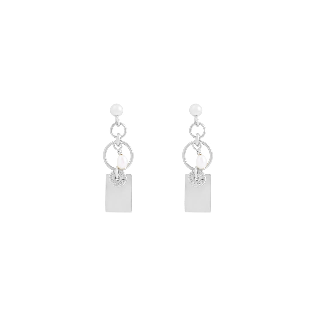Indy Freshwater Pearl Earrings - Silver