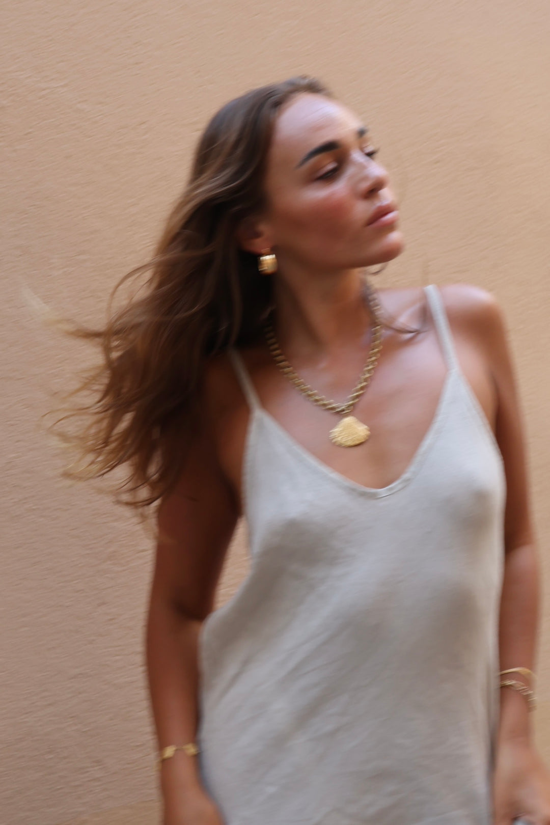 Tessa Hoop Earrings - Gold