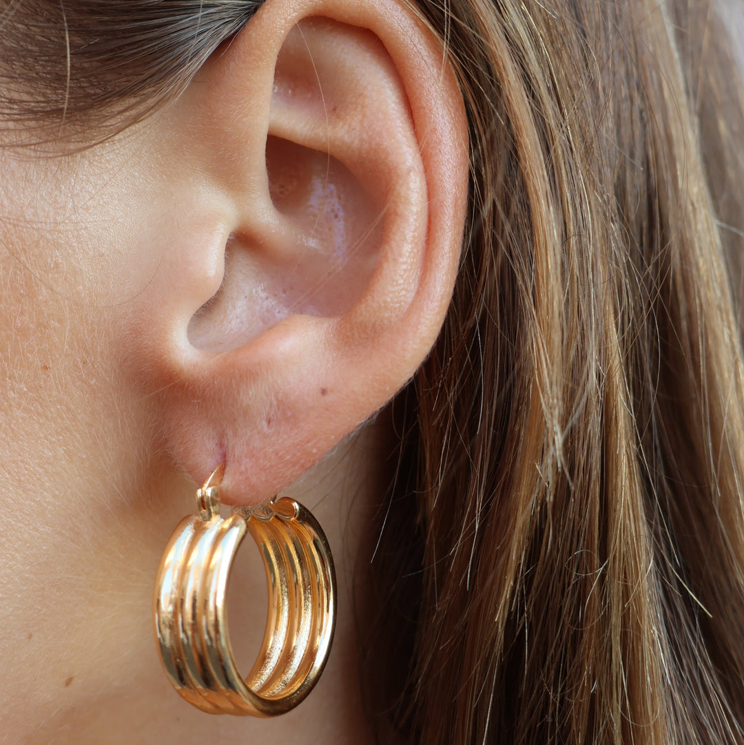 Tessa Hoop Earrings - Gold
