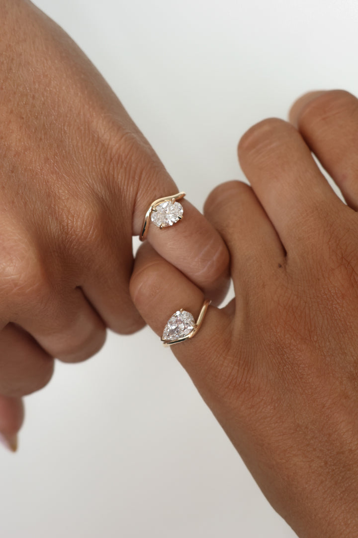 Mira Ring - 9k Yellow Gold