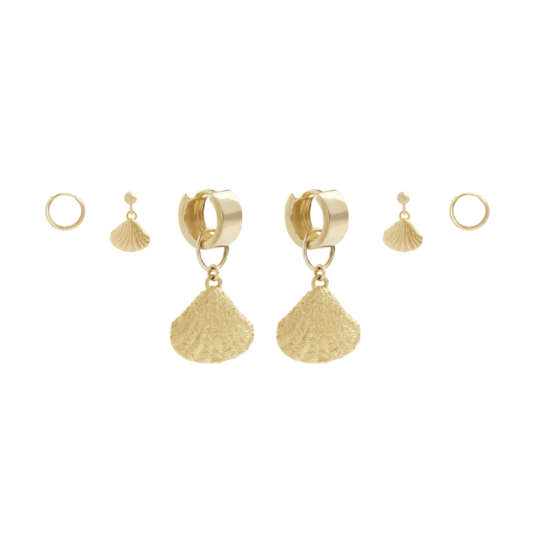 gold earrings