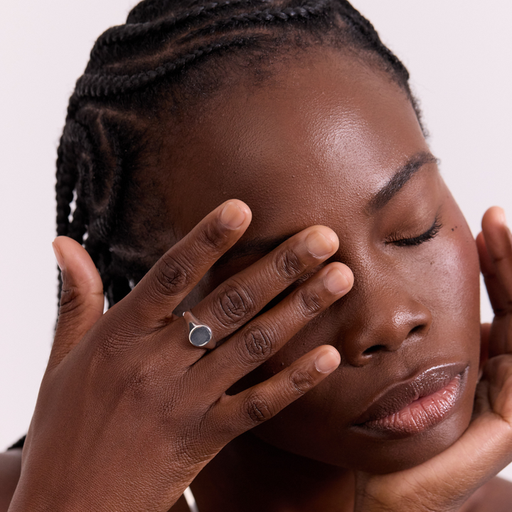 Oval Signet Ring - Silver