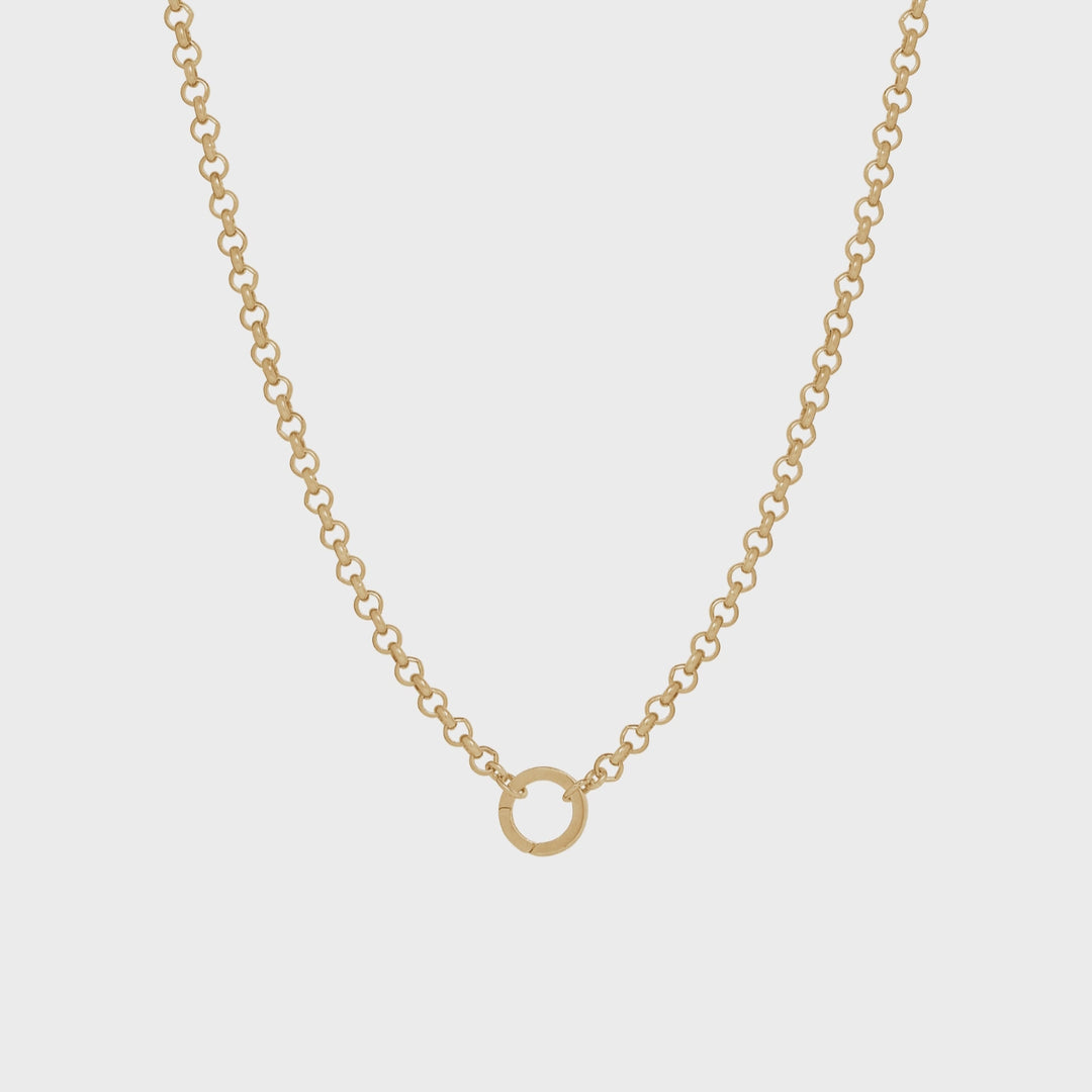 Belcher Charm Necklace with Round Clasp - Gold