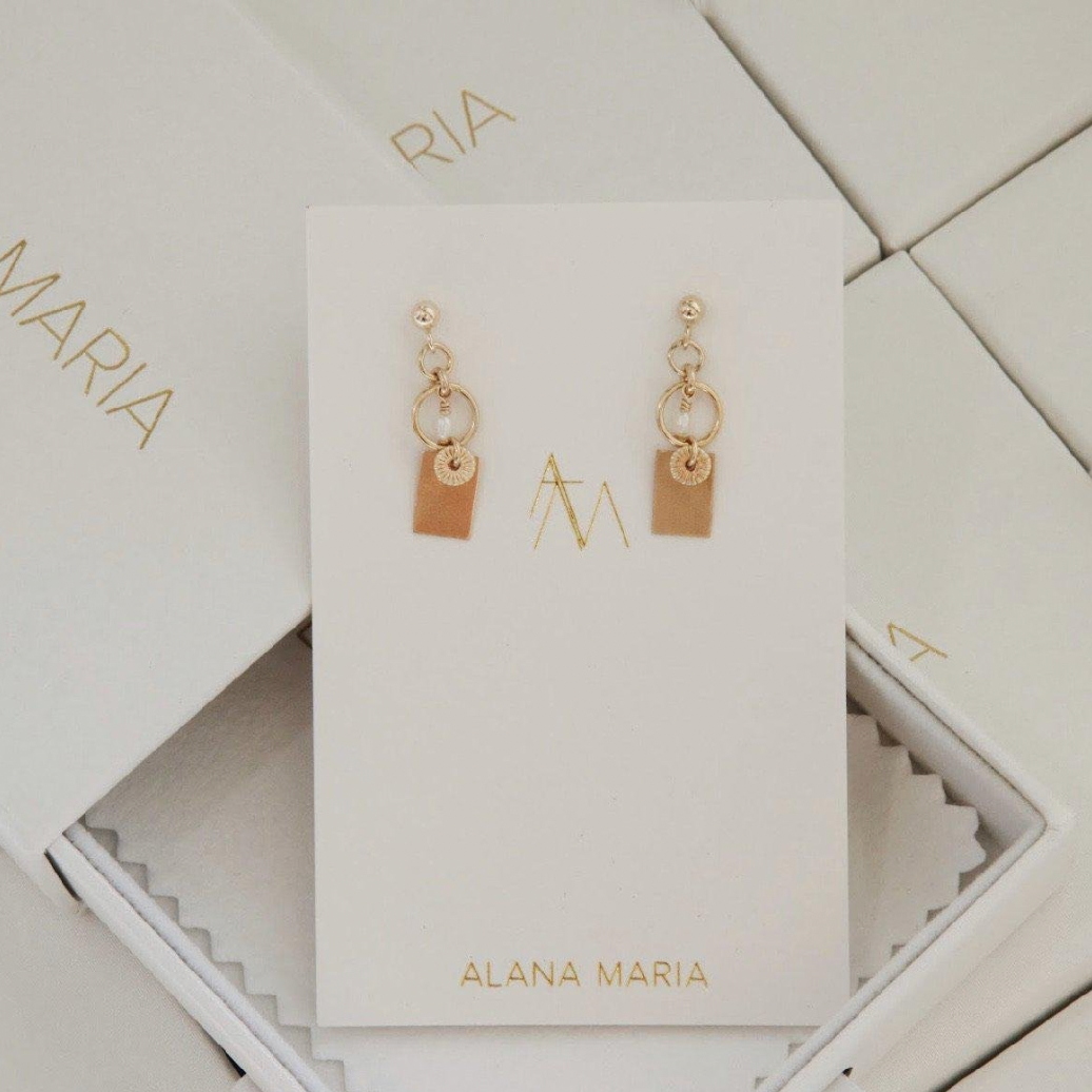 Gray freshwater 2025 pearl earrings