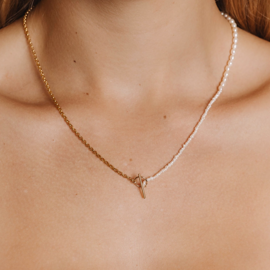 Molly Necklace - Gold